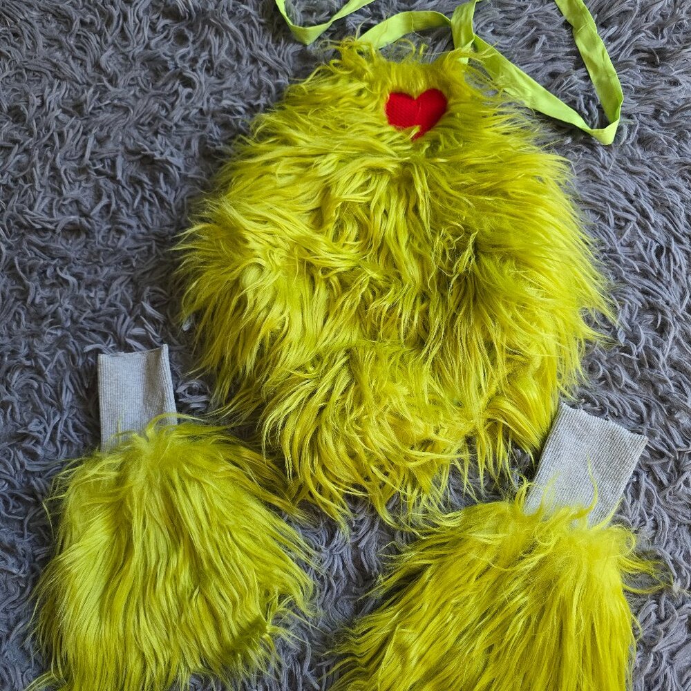 Grinch Outfit